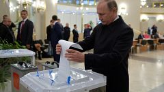Regierungspartei Favorit bei Parlamentswahl in Russland - Vorwurf der Wahlfälschung