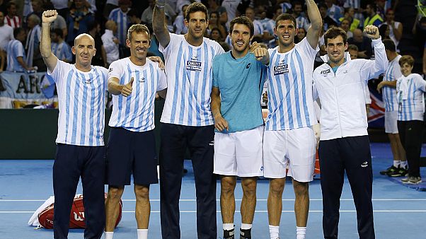 Ténis: Argentina e Croácia estão na final da Taça Davis Ténis: Argentina e Croácia estão na final da Taça Davis
