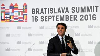 Italian PM Renzi tired of 'wasting time' at EU summits