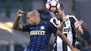 Inter Milan come from behind to beat Juventus at the San Siro