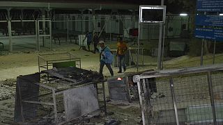Leégett egy görög menekülttábor