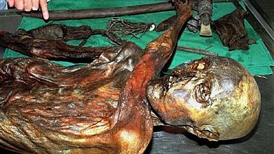 A la découverte d'une momie, Ötzi, "l'homme des glaces"