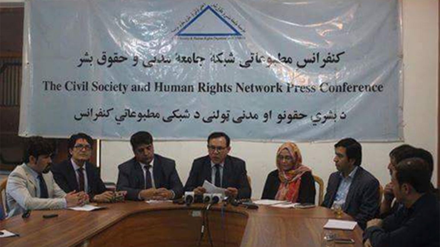 فعالان مدنی افغانستان خطاب به جنبش روشنایی: تظاهرات نامحدود را به تاخیر اندازید