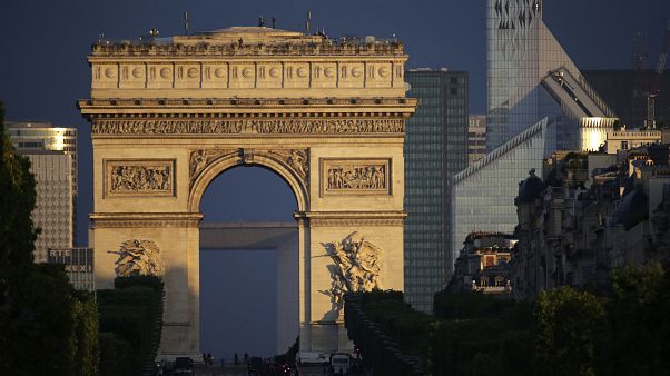 Francia:i turisti scelgono Airbnb. Nel periodo estivo aumentate le prenotazioni, nonostante gli attacchi terroristici Francia:i turisti scelgono Airbnb. Nel periodo estivo aumentate le prenotazioni, nonostante gli attacchi terroristici