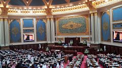 Image: Members of Saudi Arabia's Shura Council and other dignitaries gather