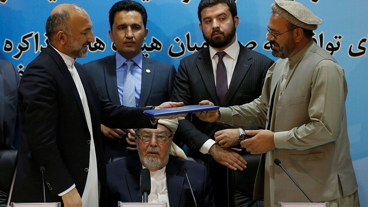 La segunda milicia islamista de Afganistán firma la paz con el gobierno