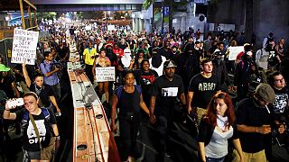 Tercera noche de protestas en Charlotte, Estados Unidos