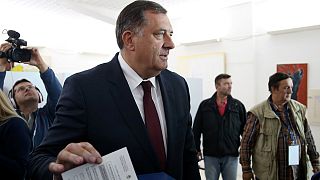 Bosna Hersek 'anayasaya aykırı' referandum için sandık başında