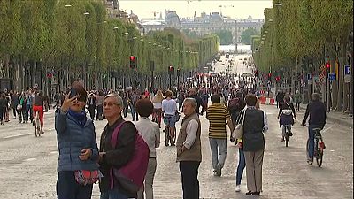 Paris cadde ve sokakları 'bir günlüğüne yayaların' oldu