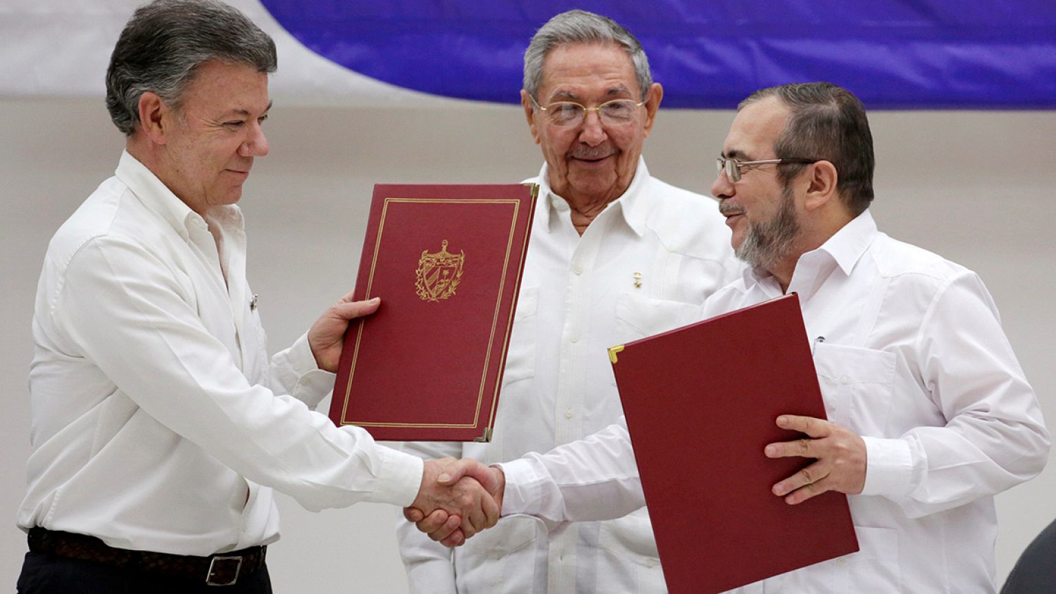 Paix en Colombie : Santos, Timochenko, des faucons devenus colombes