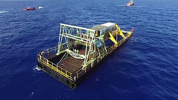 Electricity produced from oceanic currents