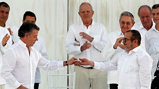 Colombia signs peace deal with the Farc rebels