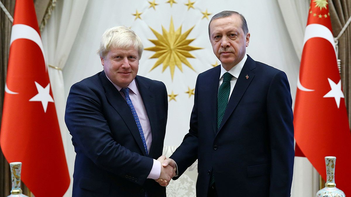 Turchia, prima visita ufficiale per Boris Johnson