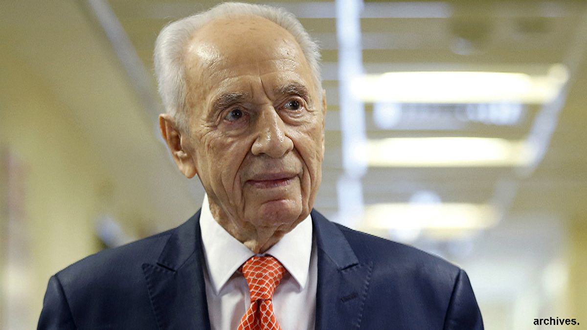 Shimon Peres said to be "close to death"