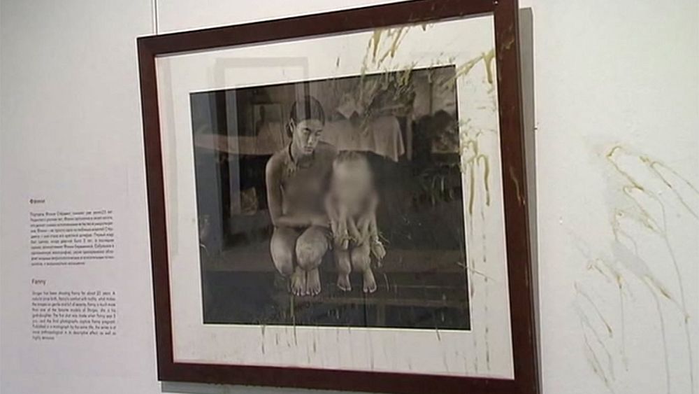 Скандальный фотограф Джок Стерджес удивлен и опечален закрытием выставки своих работ