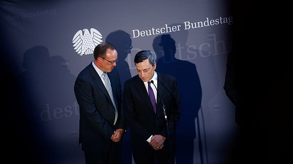 Draghi Almanya Meclisi'nde Avrupa Merkez Bankası'nı savundu Draghi Almanya Meclisi'nde Avrupa Merkez Bankası'nı savundu