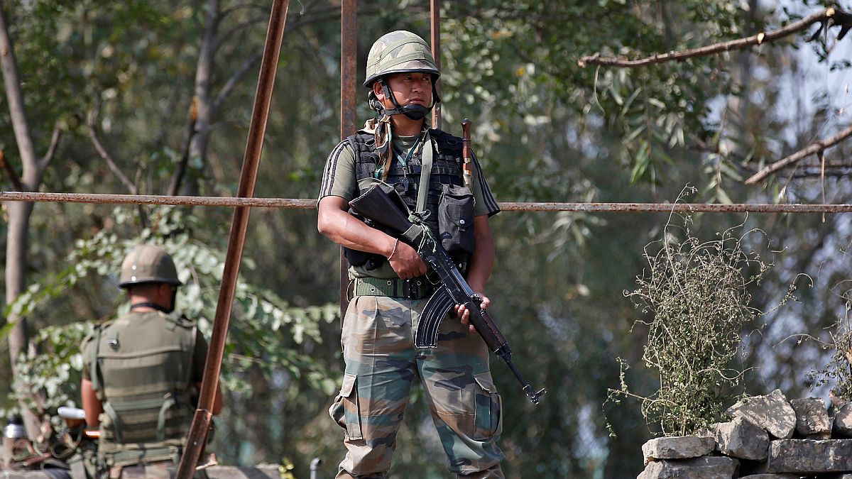 Kasmíri militánsokat támadott meg India a pakisztáni határnál