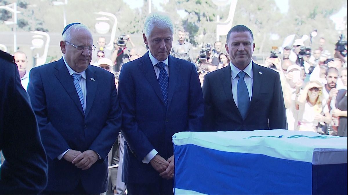 Shimon Peres is laid to rest in Jerusalem