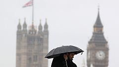 Brexit: Οι πρώτες επιπτώσεις στην οικονομία της Μ.Βρετανίας