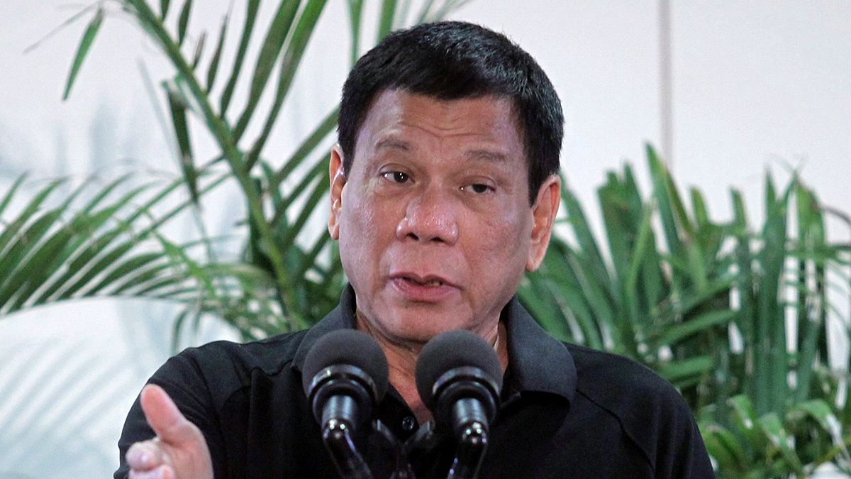 El presidente de Filipinas se compara con Hitler y defiende un holocausto de drogadictos