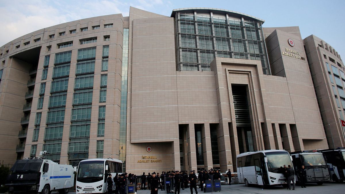 Turquía ordena decenas de nuevos arrestos por el golpe de estado