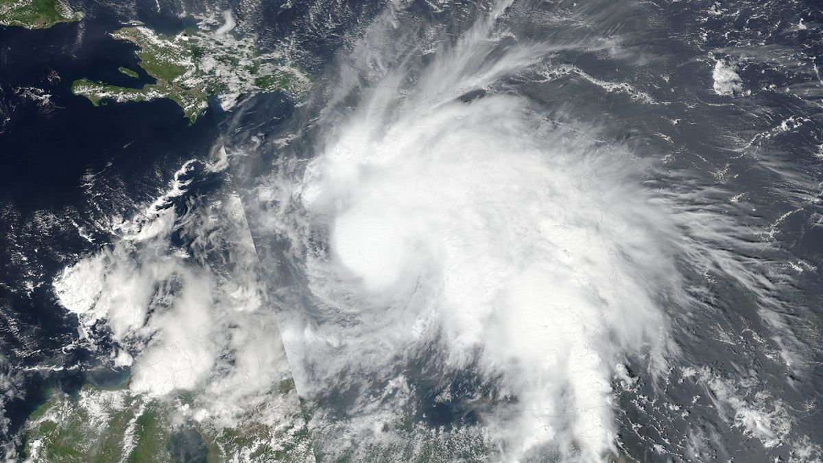 Matthew, ouragan de catégorie 5, arrive sur les Caraïbes