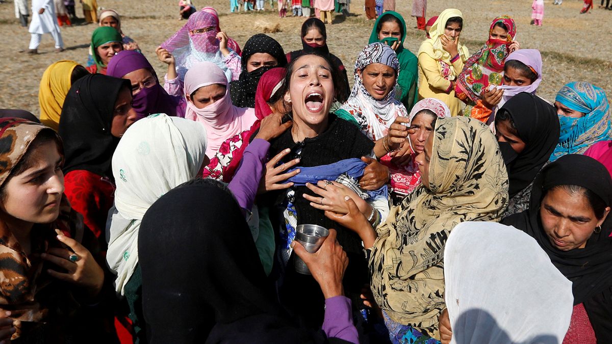 Villagers protest as tensions rise in Kashmir