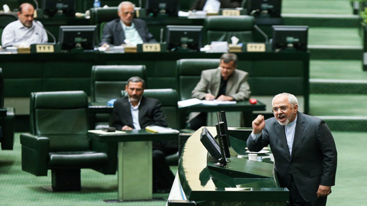 تنش در مجلس هنگام پرسش از محمد جواد ظریف