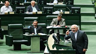 تنش در مجلس هنگام پرسش از محمد جواد ظریف