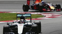 Speed: Mercedes zieht in Malaysia den Kürzeren