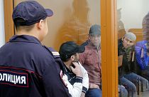 محاكمة 5 شيشانيين بتهمة اغتيال المعارض الروسي بوريس نيمتسوف