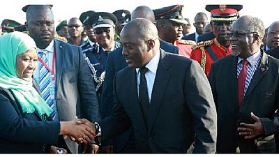 Kabila gets 21 gun salute as he arrives for 3-day official visit to Tanzania