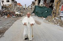 A földrengés sújtotta olasz településekre látogatott a pápa