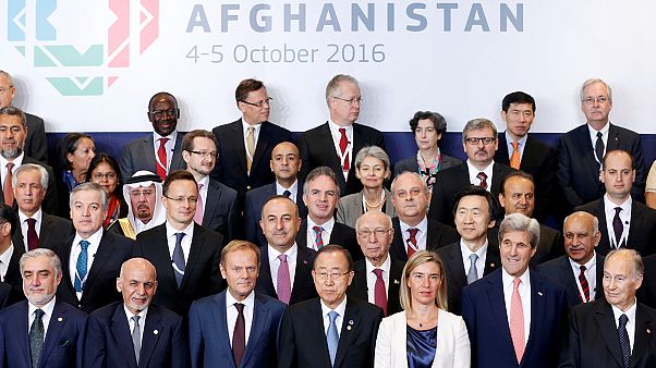 مؤتمر المانحين لأفغانستان يقرر زيادة الدعم المالي لإعادة الإعمار مؤتمر المانحين لأفغانستان يقرر زيادة الدعم المالي لإعادة الإعمار