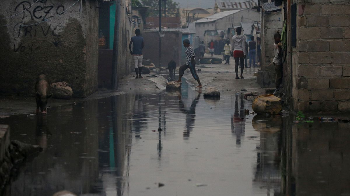 Hurricane Matthew forces Haiti to postpone presidential election