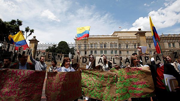 Colombie : pro et anti-accord de paix se font entendre Colombie : pro et anti-accord de paix se font entendre