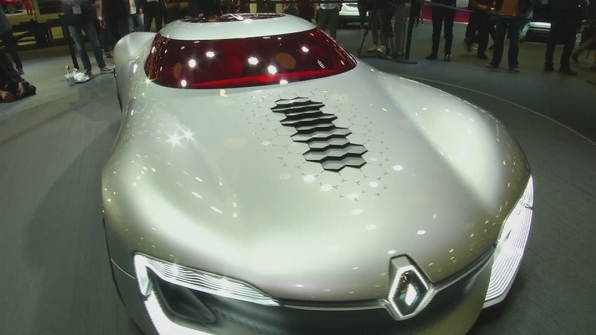 Νέα εκκεντρικά ηλεκτροκίνητα μοντέλα στο Σαλόνι Αυτοκινήτου του Παρισιού