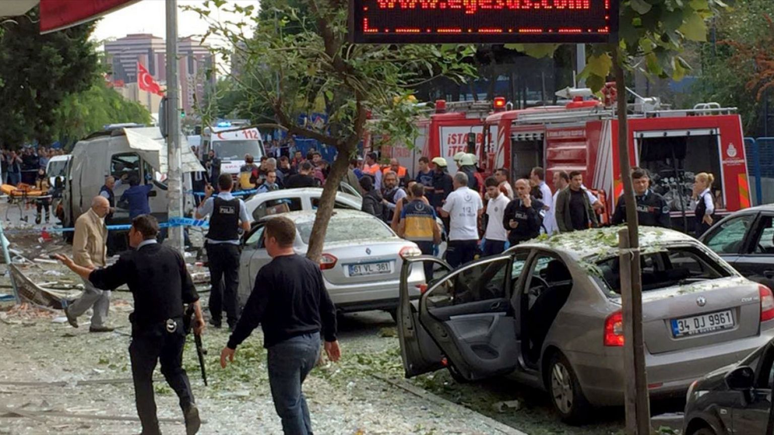 Έκρηξη με τραυματίες κοντά σε αστυνομικό τμήμα στην Κωνσταντινούπολη