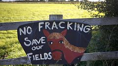 Britische Regierung genehmigt umstrittene Fracking-Bohrungen