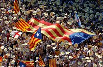 Catalogna, ok del parlamento per un referendum sull'autodeterminazione a settembre 2017