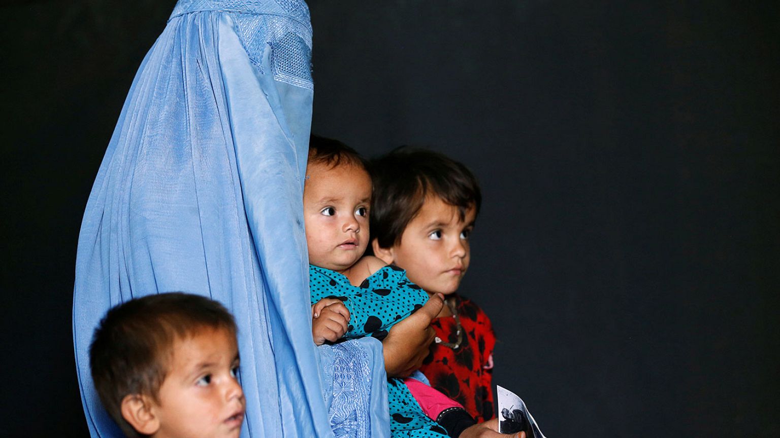 Pakistán prohíbe el perdón en los "crímenes de honor" contra mujeres