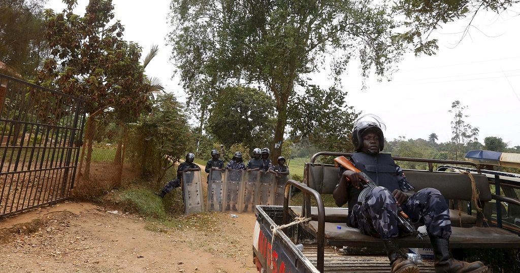 Ugandan Police Blocks Opposition From Holding Independence Rallies ...