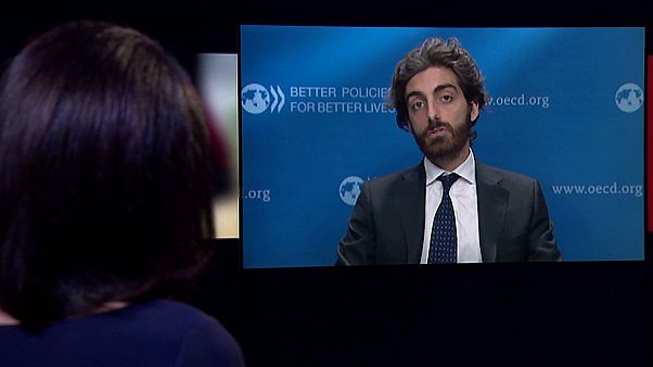 Más felices, más competitivos, más productivos en el entorno laboral Más felices, más competitivos, más productivos en el entorno laboral