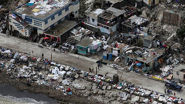 Matthew mata mais de 800 pessoas no Haiti Matthew mata mais de 800 pessoas no Haiti