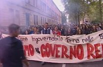 Scuola, la protesta degli studenti: "La buona scuola di Renzi è un fallimento"