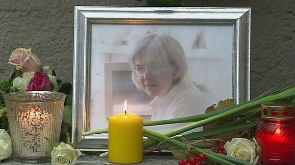 A 10 éve meggyilkolt Anna Politkovszkajára emlékeztek Moszkvában A 10 éve meggyilkolt Anna Politkovszkajára emlékeztek Moszkvában