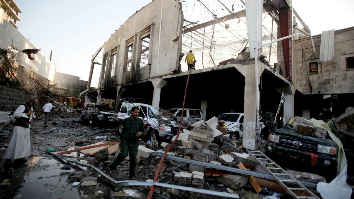 'More than 140' killed in airstrike on Yemen funeral