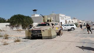 Libyan government forces advance in recapturing Sirte