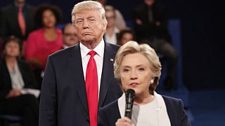 Trump seçilirse Clinton için özel savcı görevlendirecek