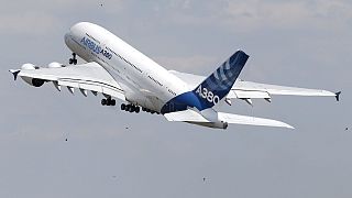 Airbus taglia la produzione dell'A380 in attesa della ripresa degli ordini